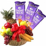 3 Kg Fresh Fruits and Chocolate